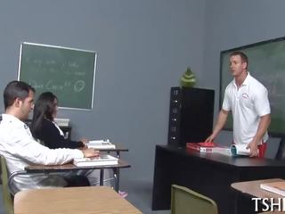 Primero xxx vídeo con un middle-aged colegial