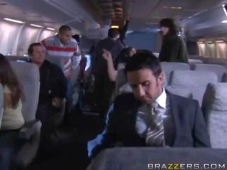 Passengers hebben quickie in een airplane!