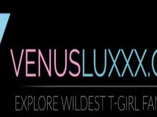 Burvīgs aziāti ladyboy venus lux braucieni liels wood grūti dildo